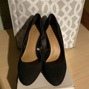 Call iT spring, black pumps women’s size 10.